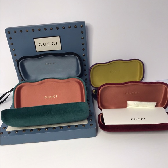 New - GUCCI GG1083O 001 Sexy 
cat eye Gucci optical comes in a shiny black fra… - Picture 14 of 14